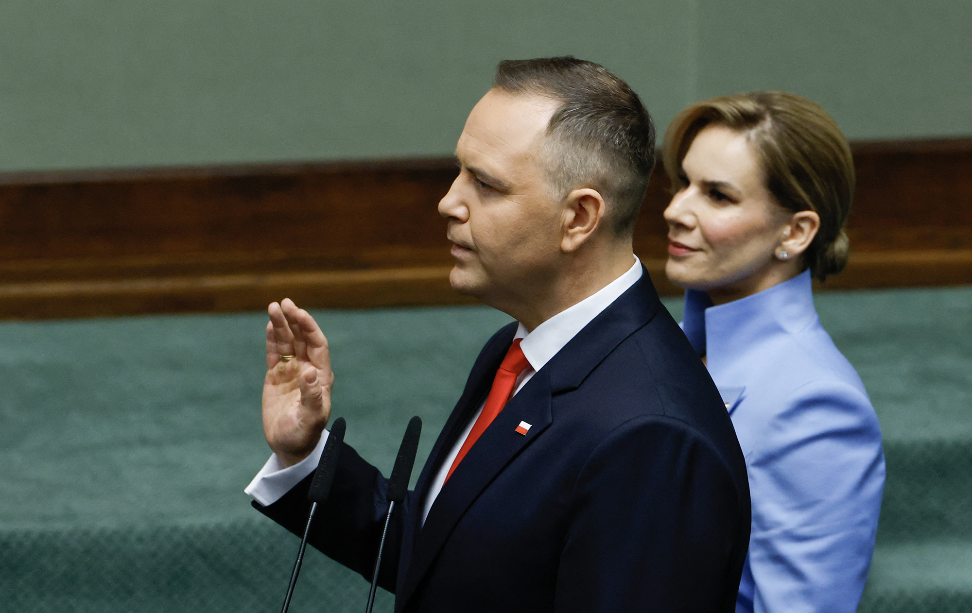 У Польщі офіційно новий президент: хто такий Кароль Навроцький